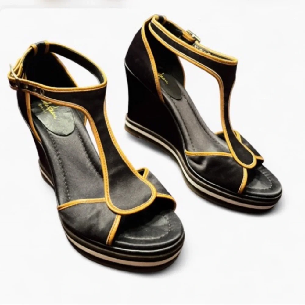 VINTAGE COLE HAAN AIR RICKI NIKE Wedge Sandals Women’s SZ 8 Black & Tan T-Strap